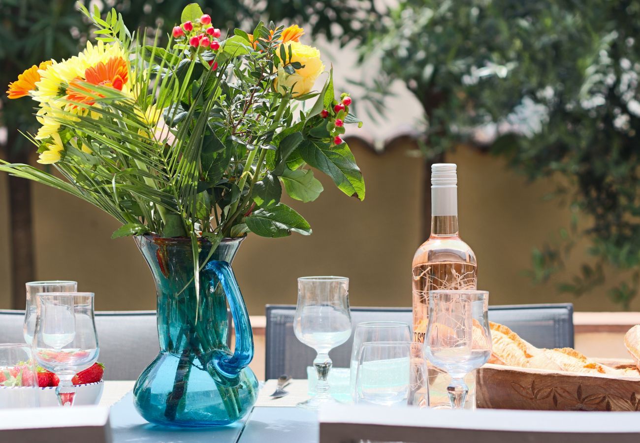 Villa in Juan-les-Pins - VILLA LAURIERS