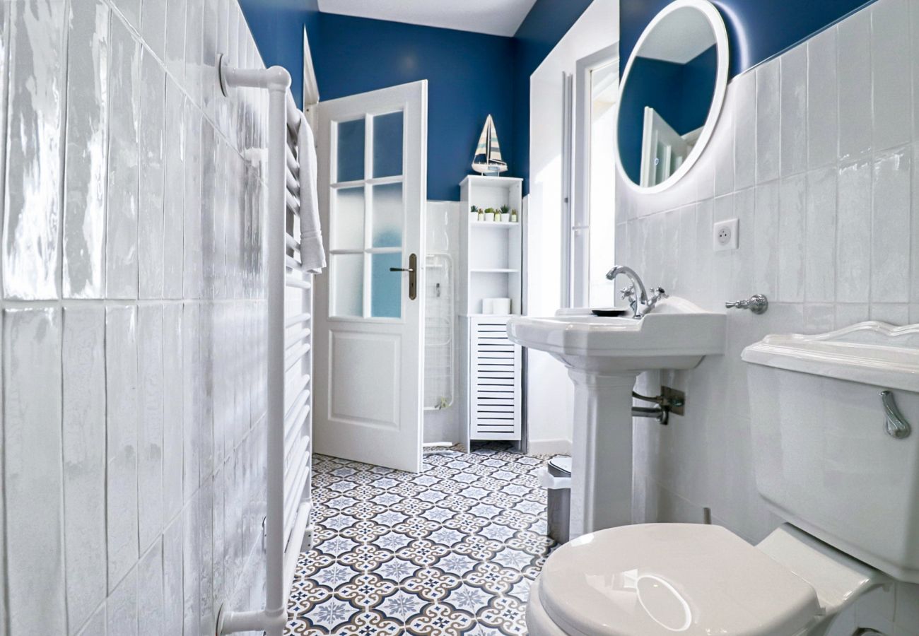 Apartment in Antibes - L'OLIVETTE