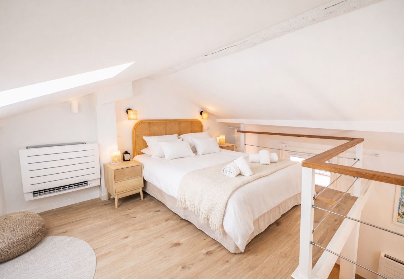 Apartment in Antibes - LES PALMIERS