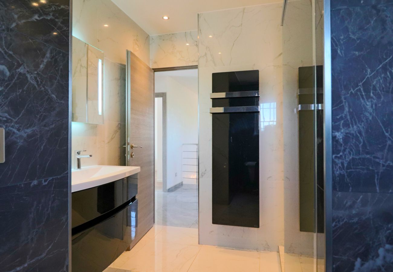 Villa in Antibes - VILLA ROSE