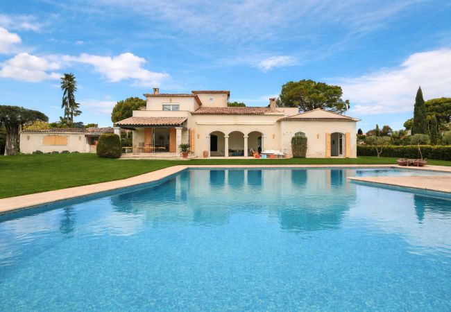Villa in Antibes - VILLA FORTUNE