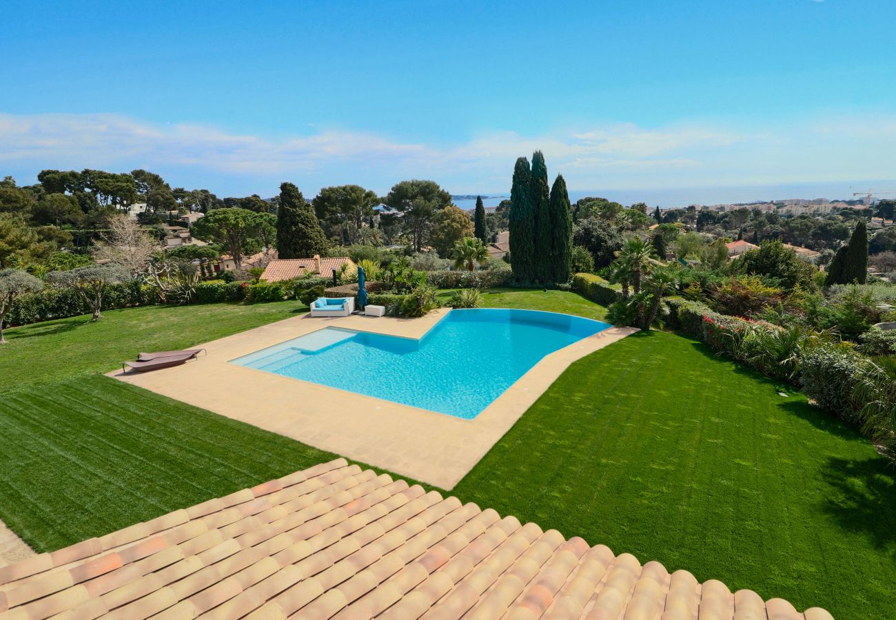 Villa in Antibes - VILLA FORTUNE