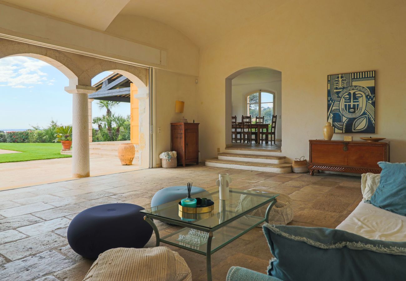 Villa in Antibes - VILLA FORTUNE