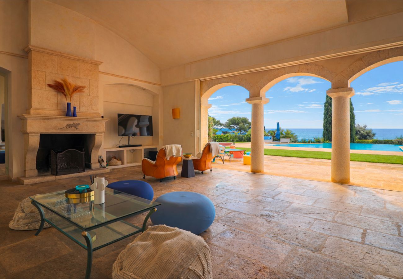 Villa in Antibes - VILLA FORTUNE