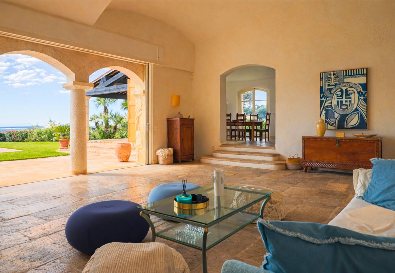 Villa in Antibes - VILLA FORTUNE