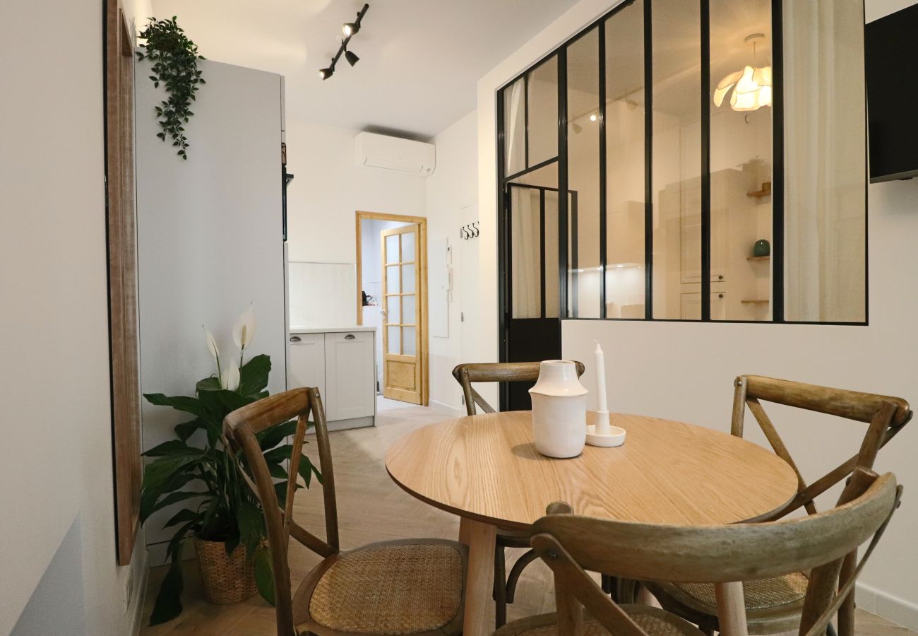 Apartment in Antibes - 