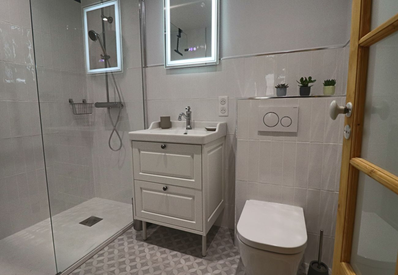 Apartment in Antibes - 