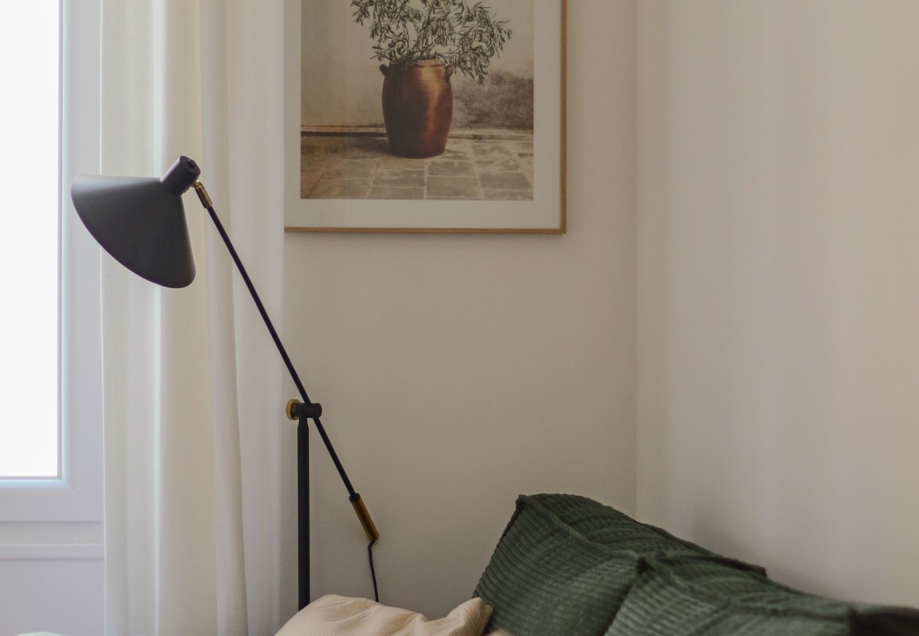 Apartment in Antibes - LES VOLETS BLEUS