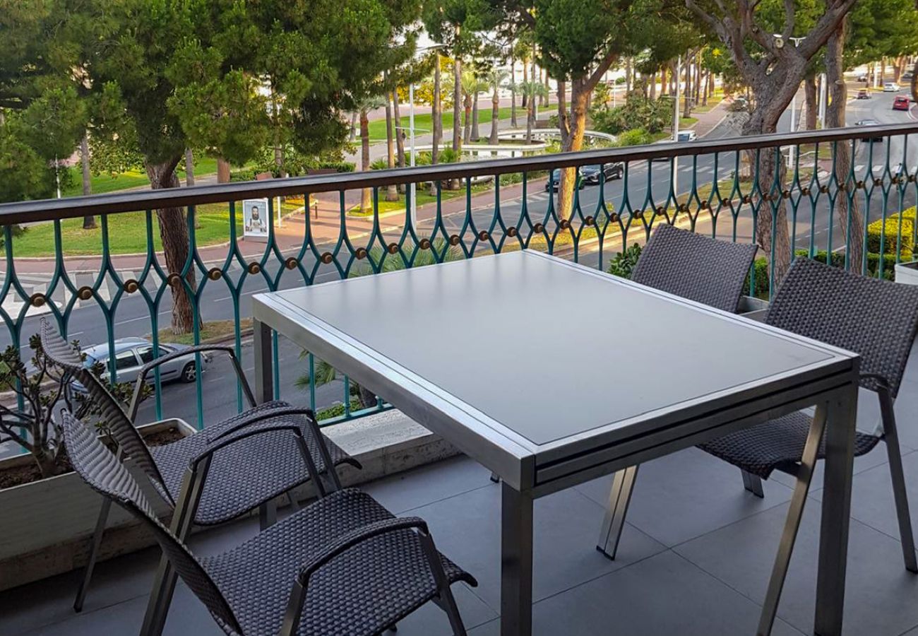 Apartment in Cannes - LE CROISETTE
