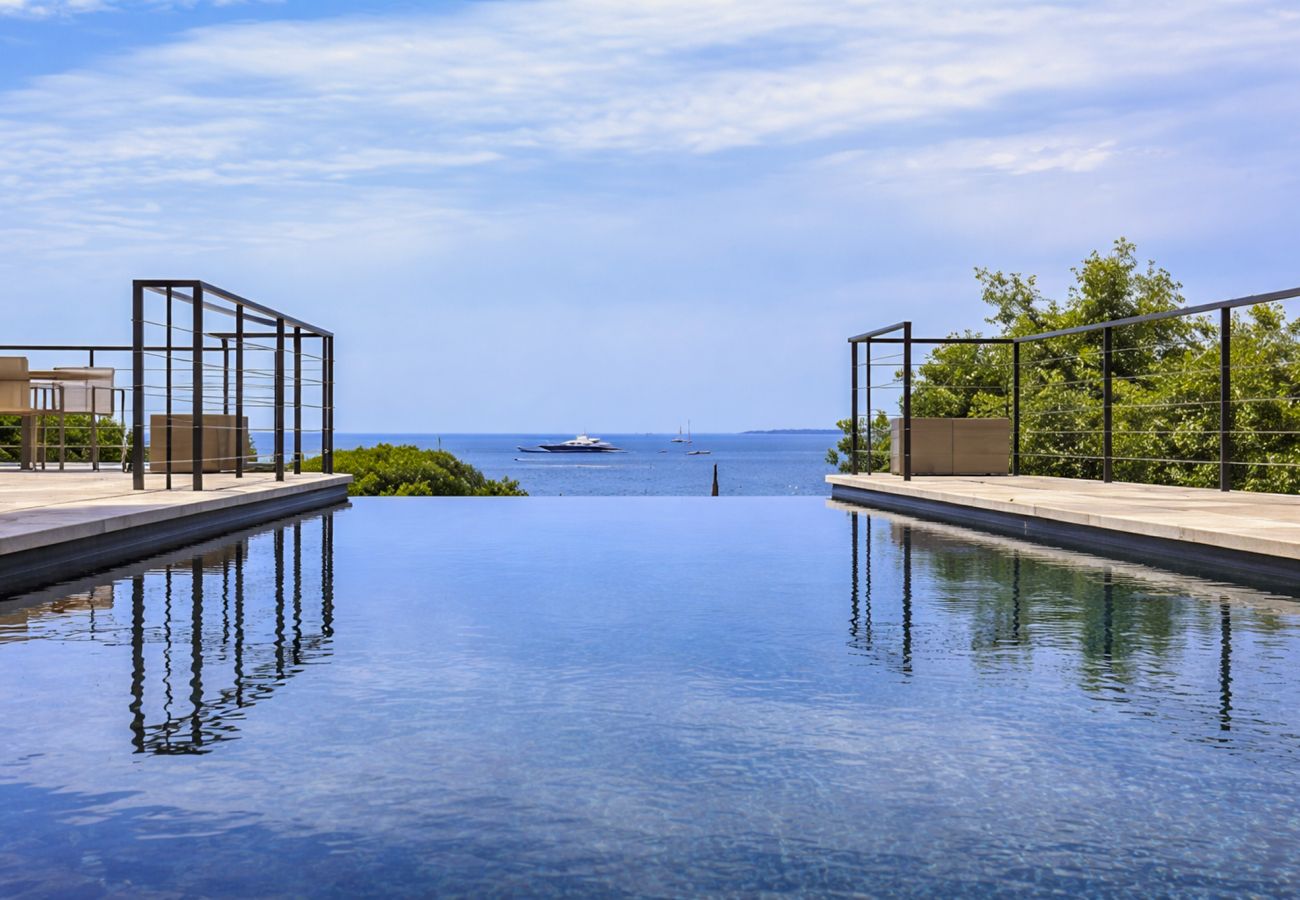 Villa in Antibes - VILLA RAPA NUI