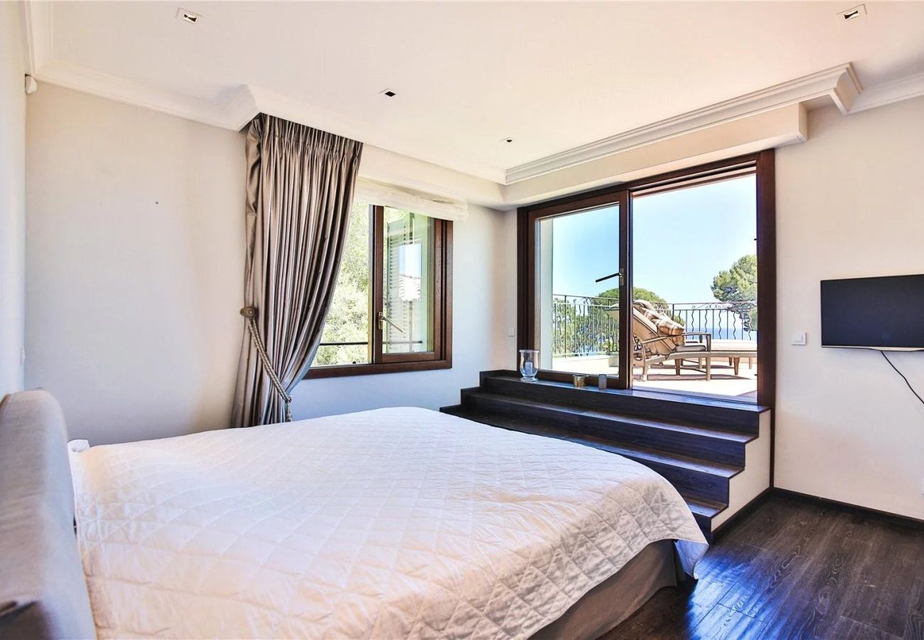 Villa in Antibes - VILLA KARIN