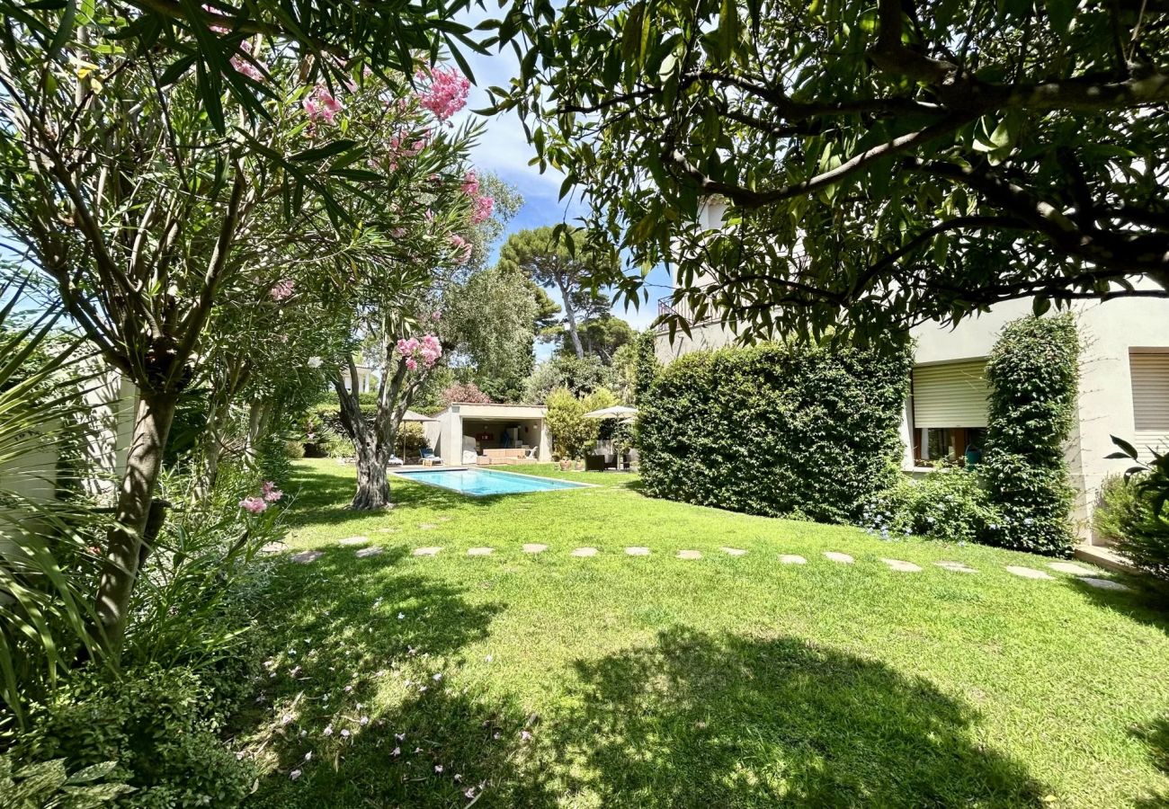 Villa in Antibes - VILLA KARIN