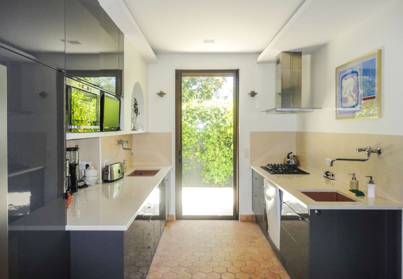 Villa in Antibes - VILLA BAGATELLE