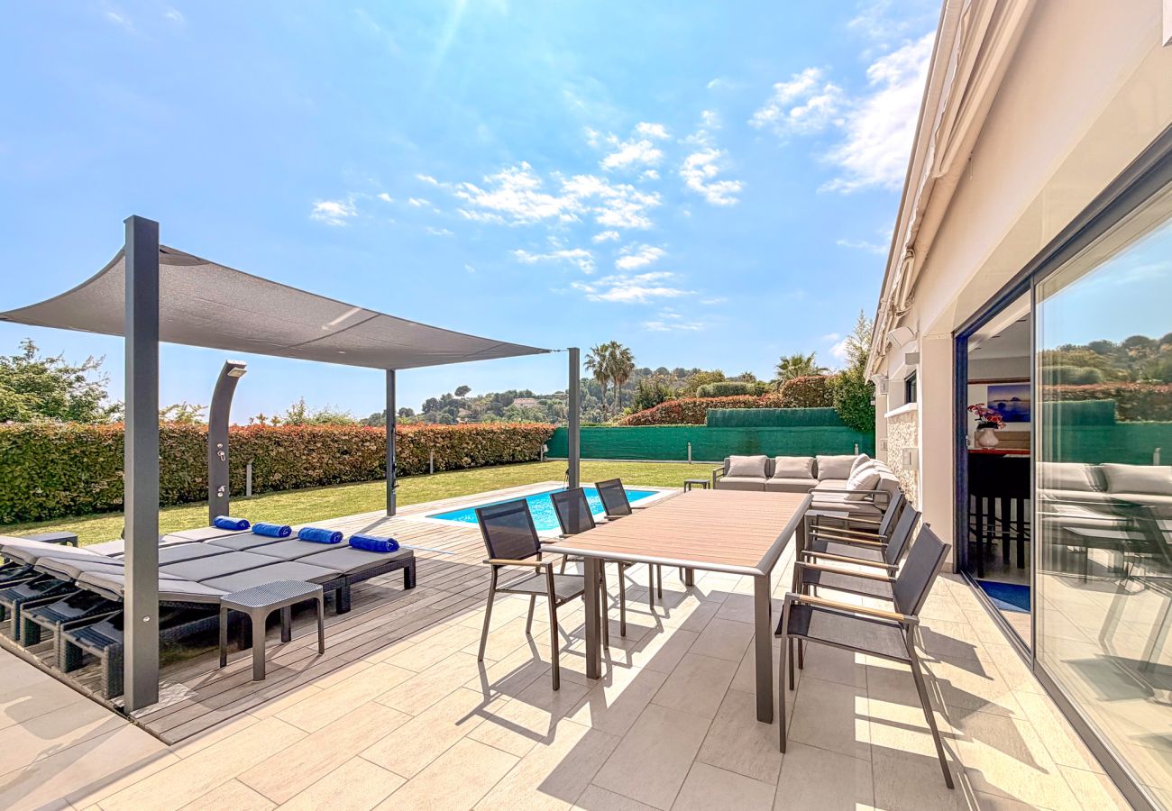Villa in Antibes - VILLA IBIZA
