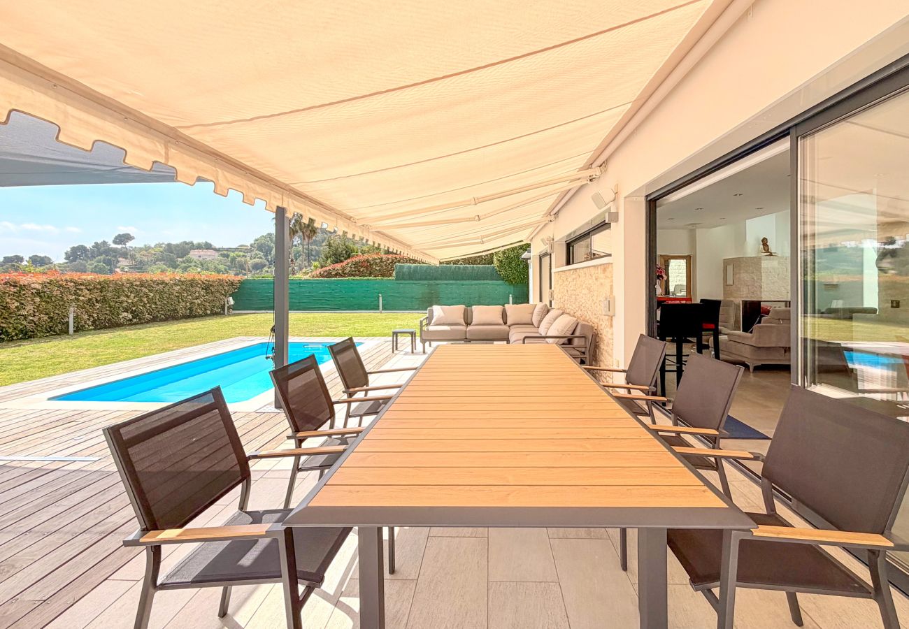Villa in Antibes - VILLA IBIZA