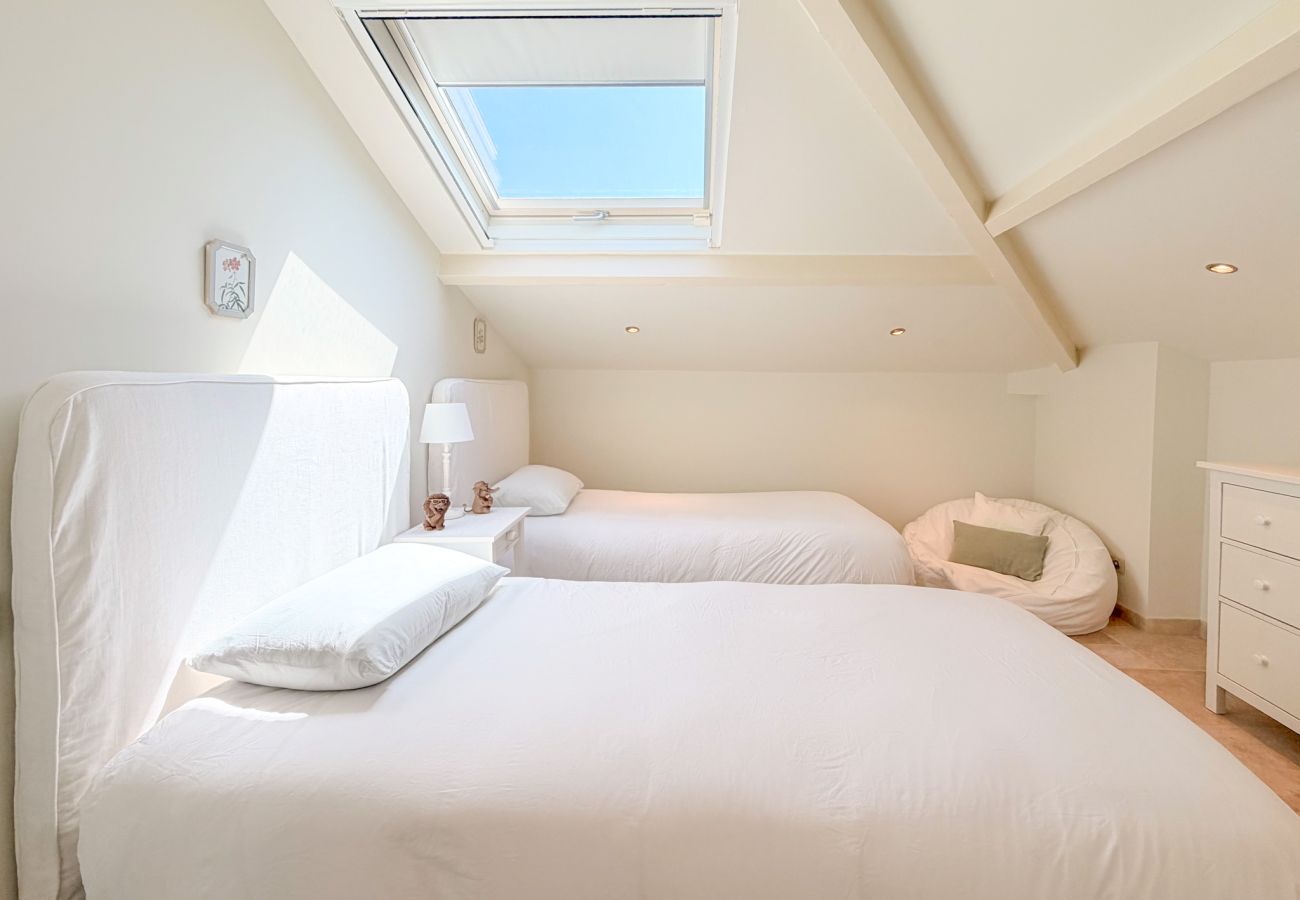Villa in Antibes - VILLA CLAIR SOLEIL