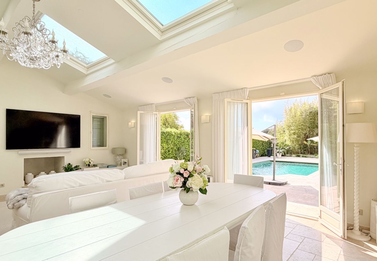 Villa in Antibes - VILLA CLAIR SOLEIL
