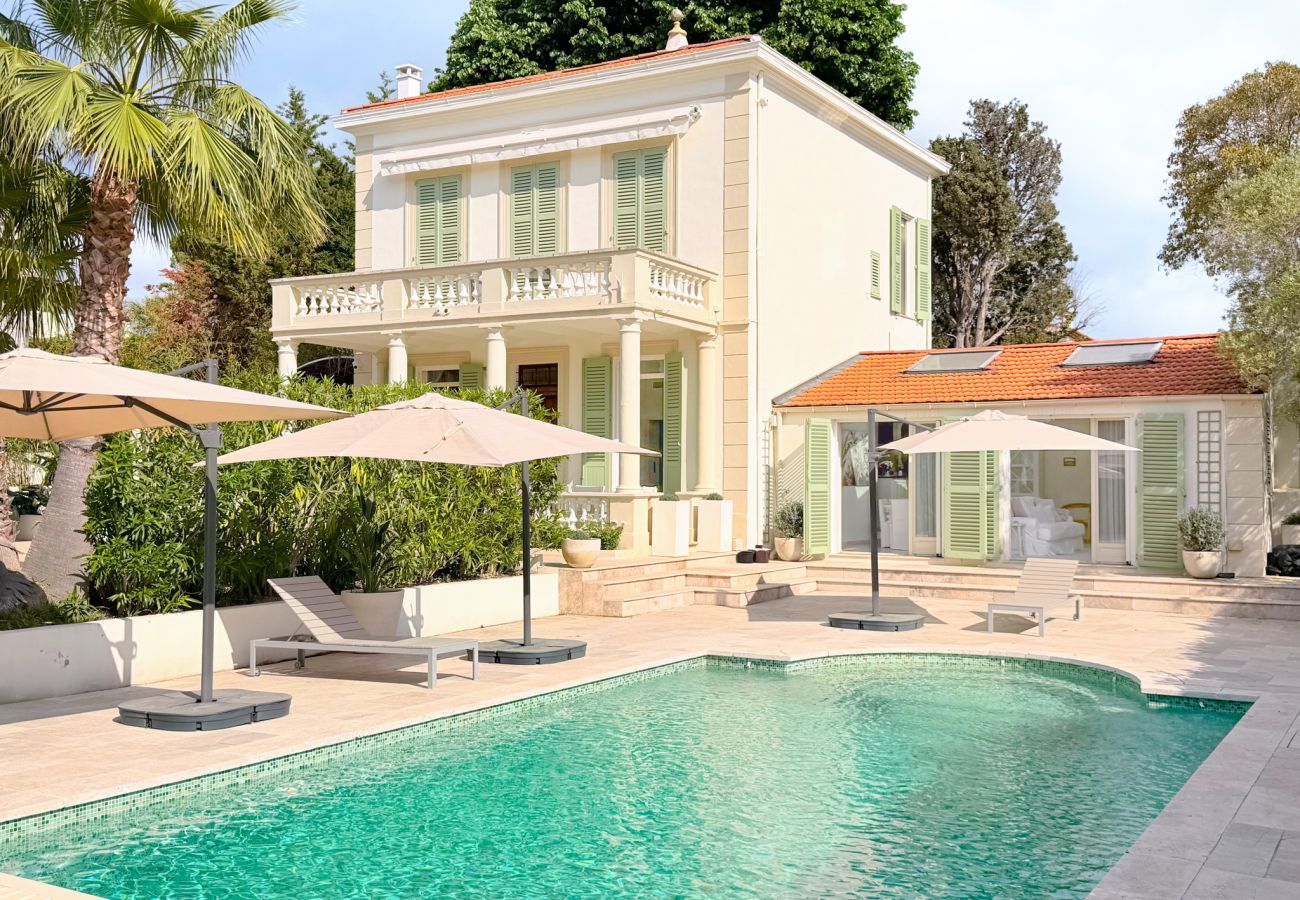 Villa in Antibes - VILLA CLAIR SOLEIL