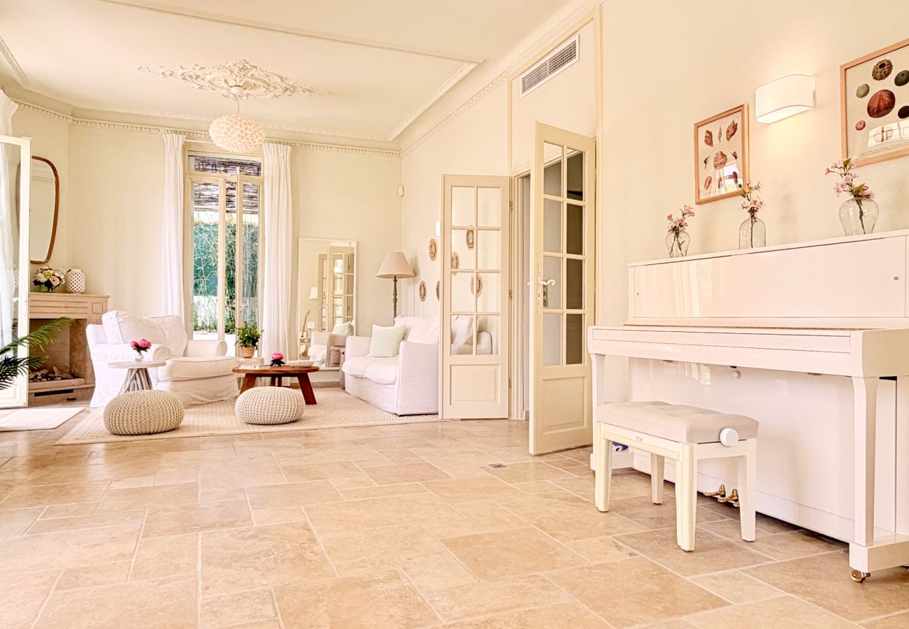 Villa in Antibes - VILLA CLAIR SOLEIL