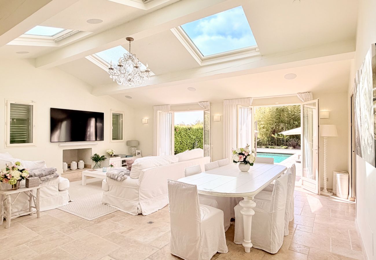 Villa in Antibes - VILLA CLAIR SOLEIL