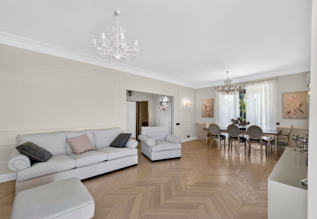 Villa in Antibes - VILLA FLORE