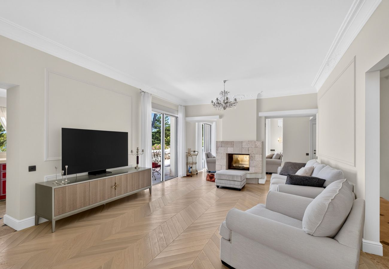 Villa in Antibes - VILLA FLORE