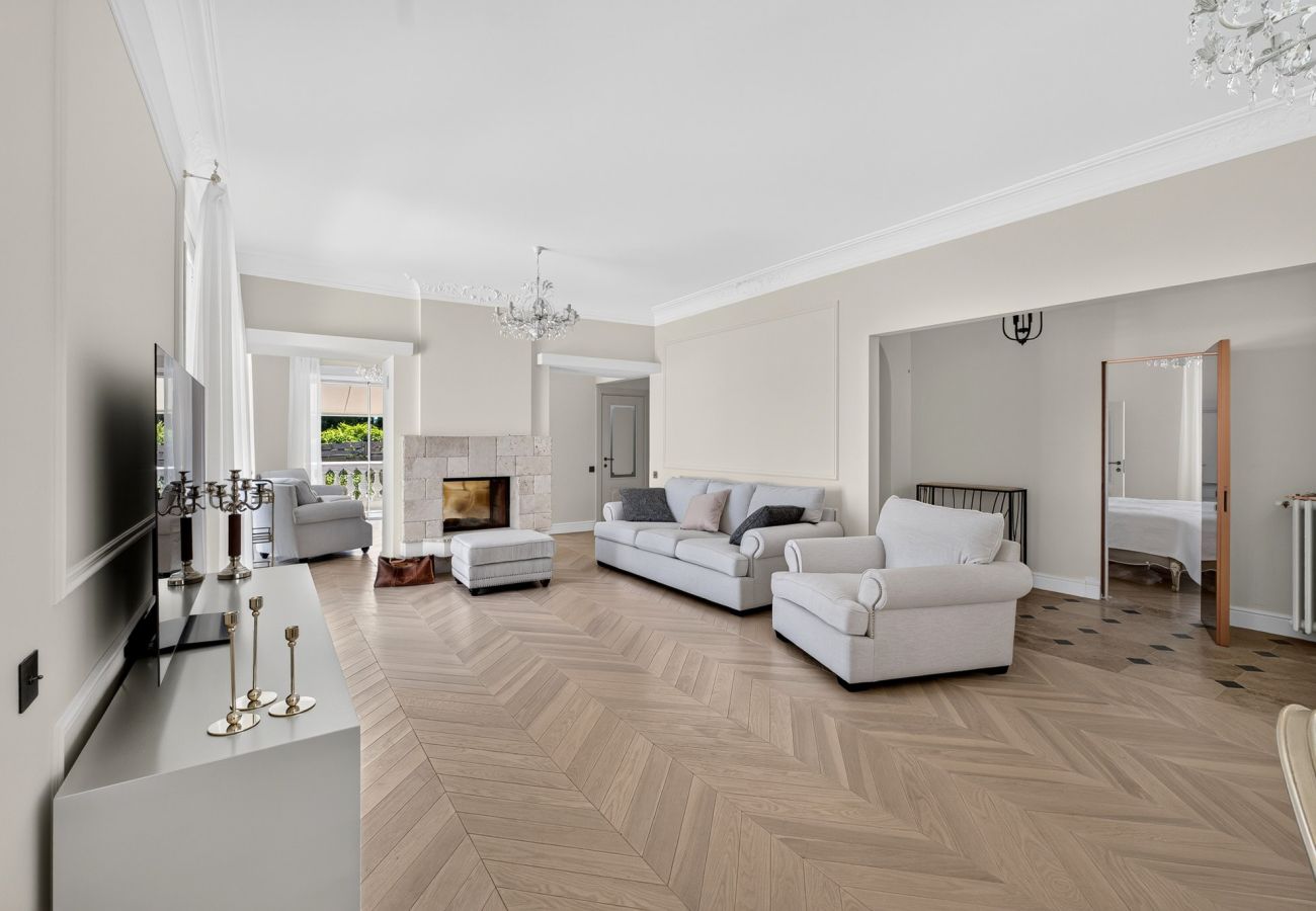 Villa in Antibes - VILLA FLORE