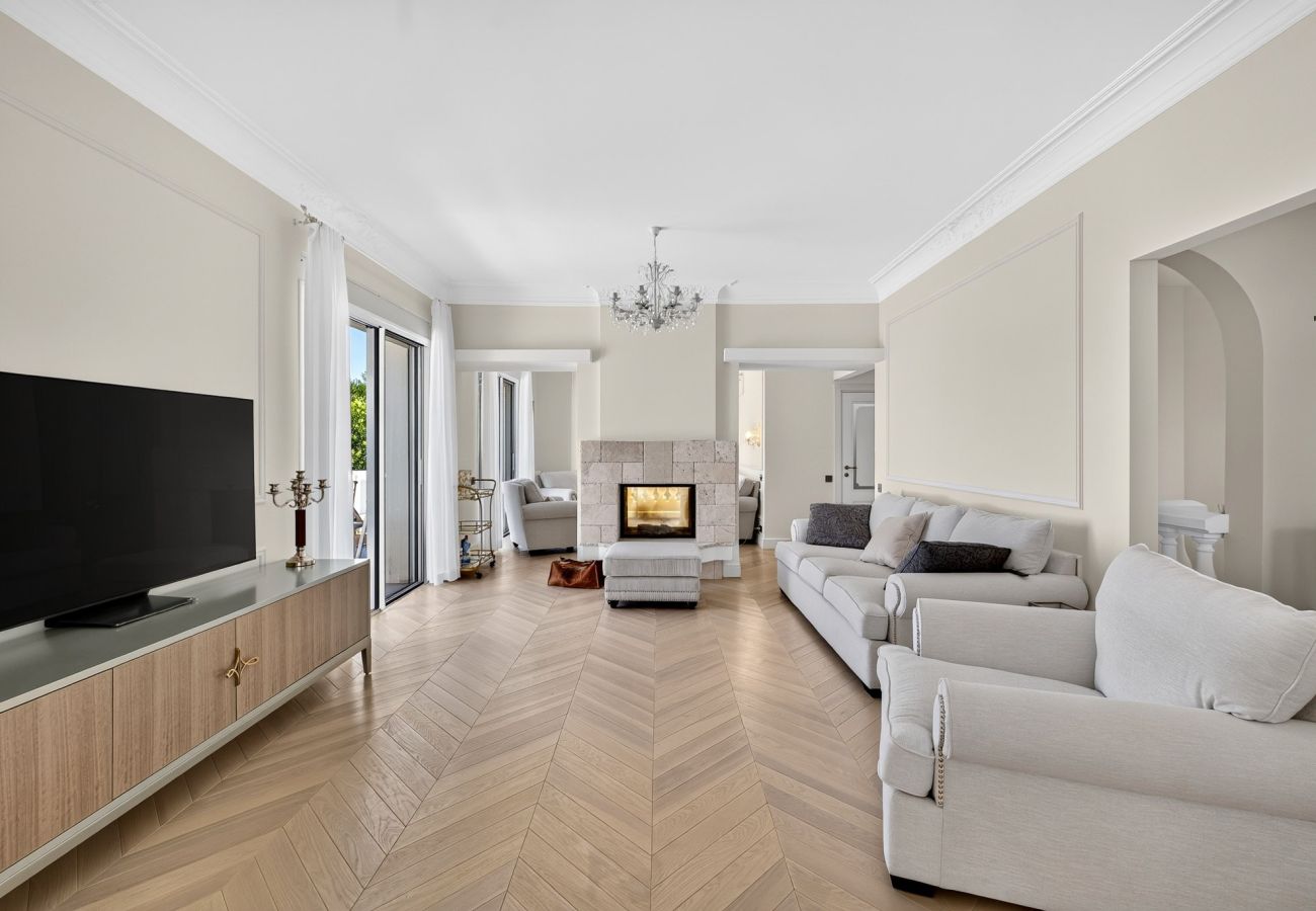 Villa in Antibes - VILLA FLORE