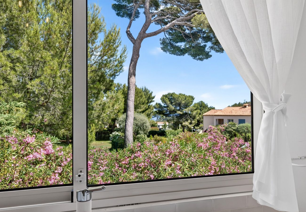 Villa in Antibes - VILLA FLORE