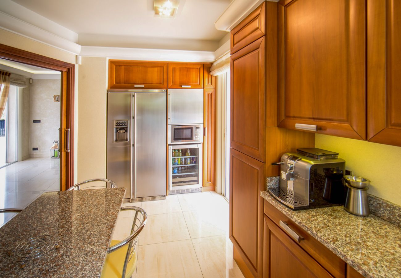 Villa à Antibes - VILLA PARADISIO