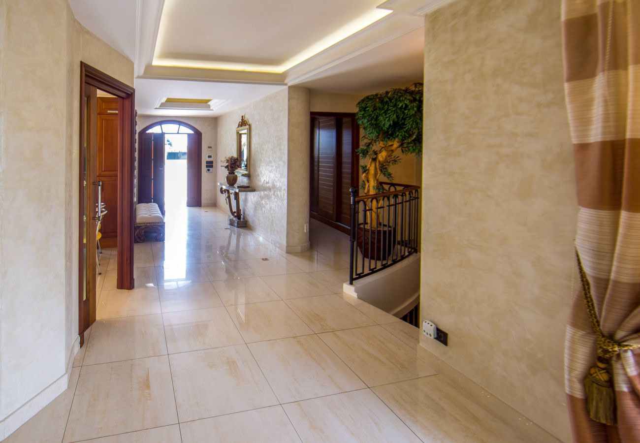 Villa à Antibes - VILLA PARADISIO