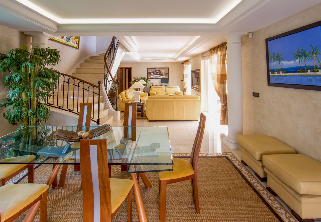 Villa à Antibes - VILLA PARADISIO