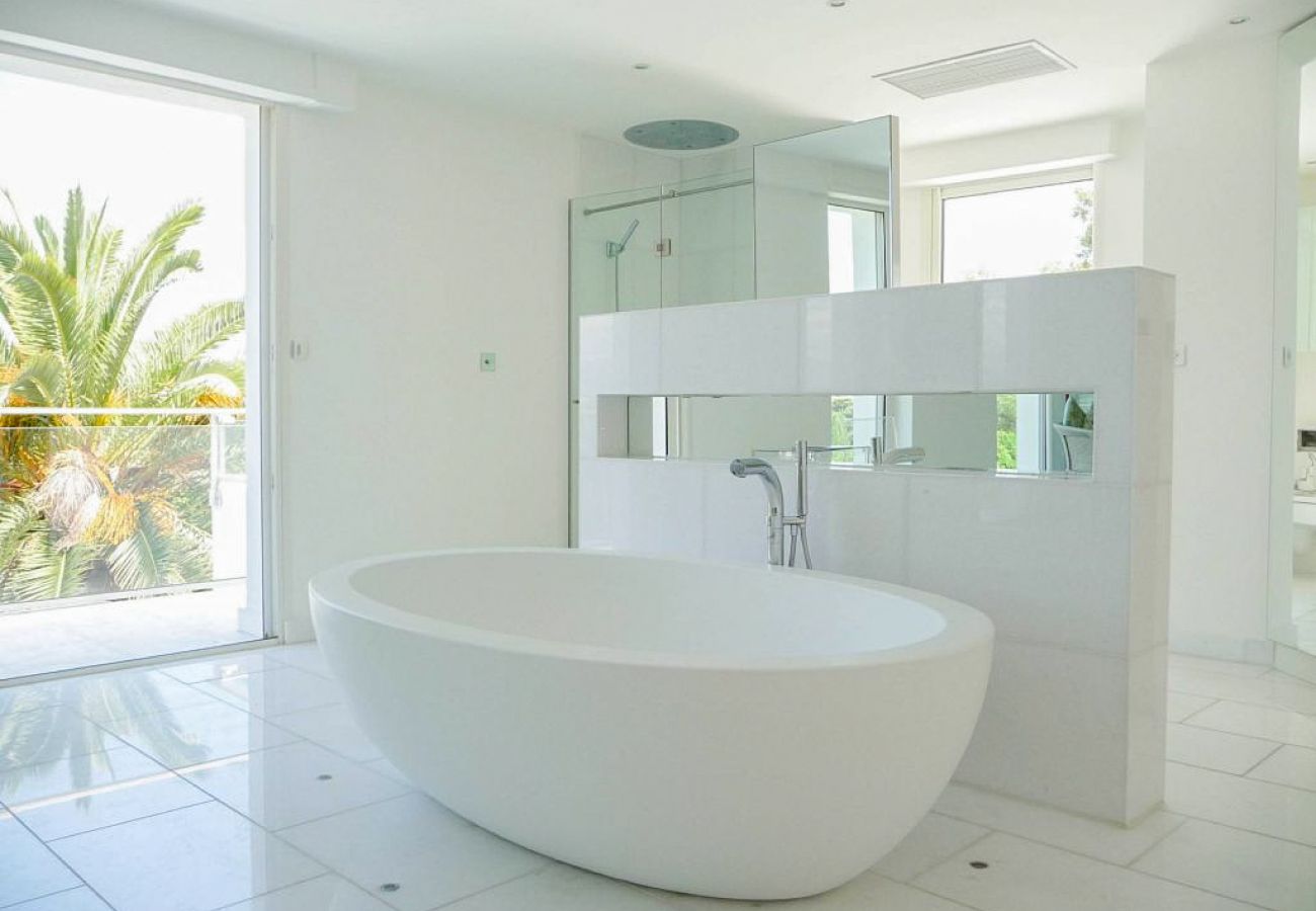 Villa à Antibes - VILLA EDEN ROC