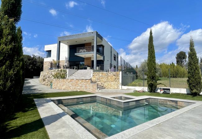  à Mougins - VILLA CALIFORNIENNE