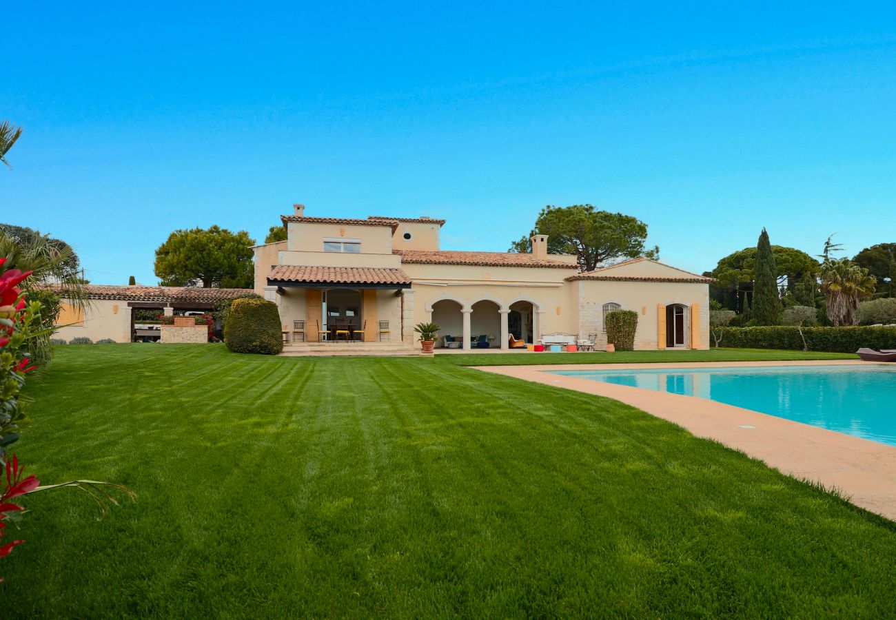 Villa à Antibes - VILLA FORTUNE