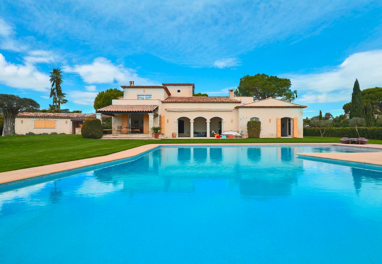 Villa à Antibes - VILLA FORTUNE