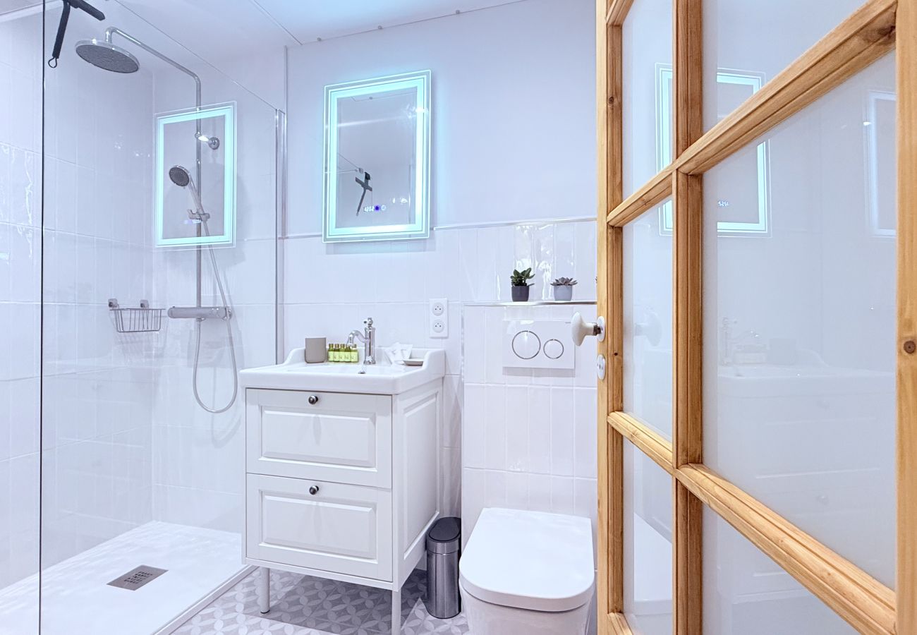 Appartement à Antibes - LES VOLETS BLEUS