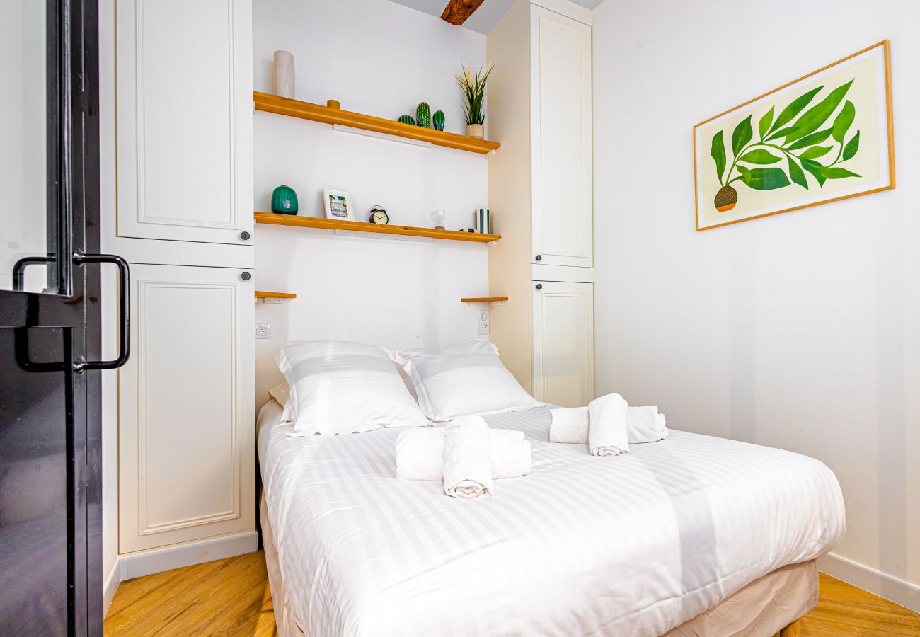 Appartement à Antibes - LES VOLETS BLEUS