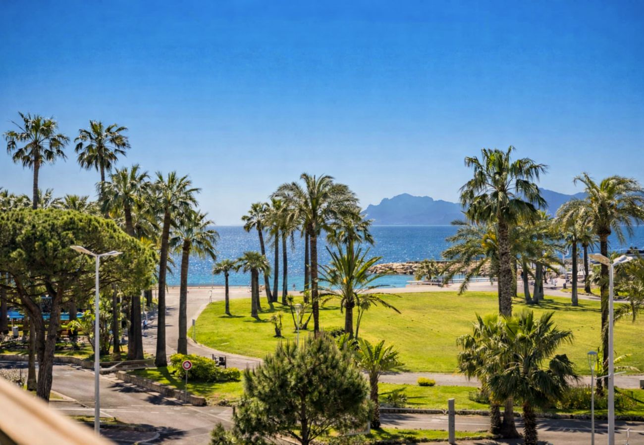 Appartement à Cannes - LE CROISETTE