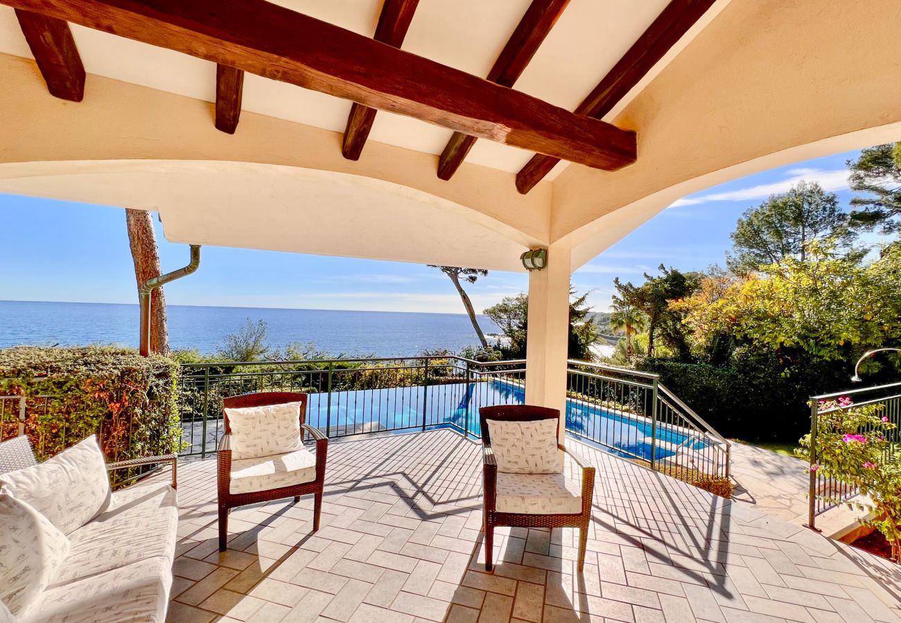 Villa à Antibes - LUNA ROSSA