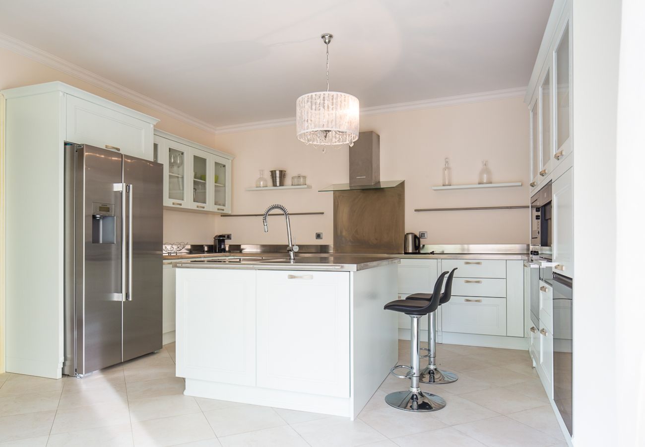 Villa à Antibes - VILLA CANTONNADE