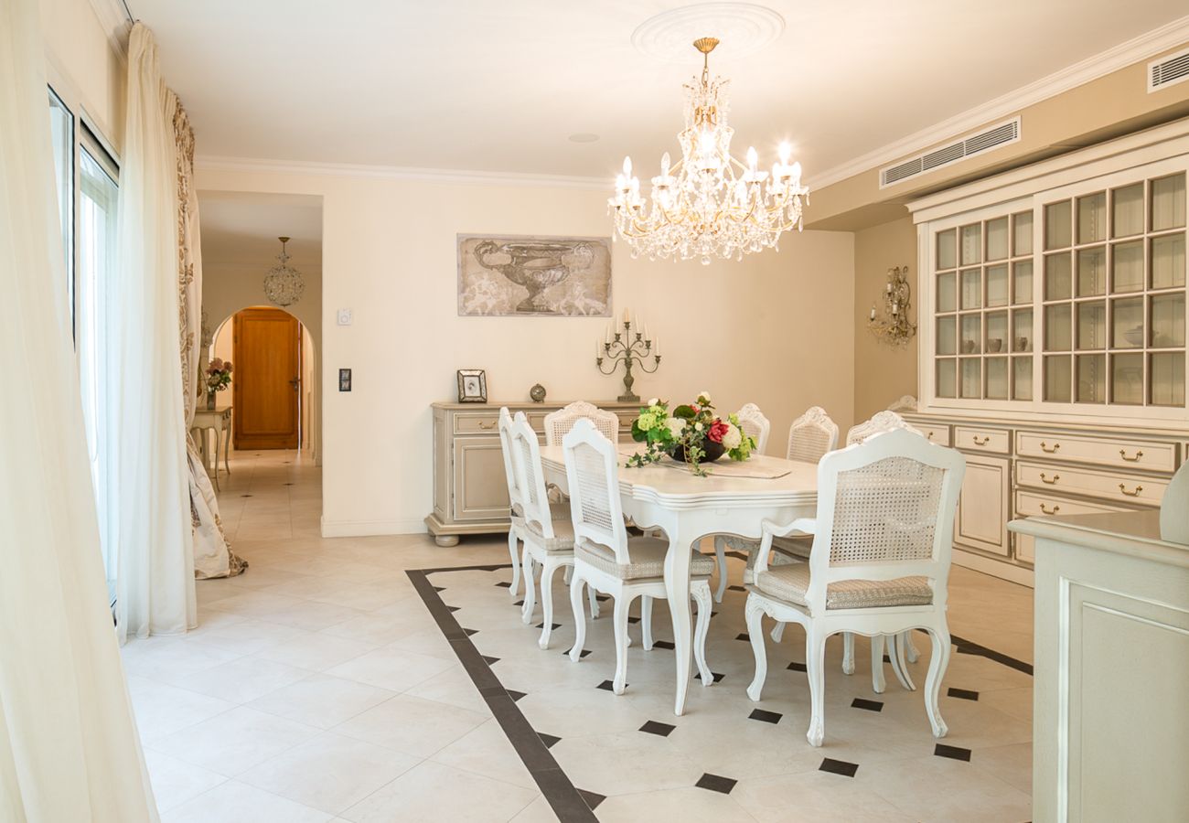 Villa à Antibes - VILLA CANTONNADE
