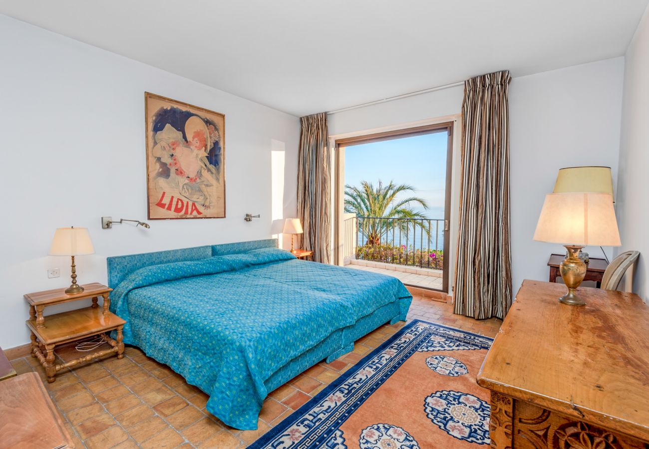 Villa à Antibes - VILLA BAGATELLE