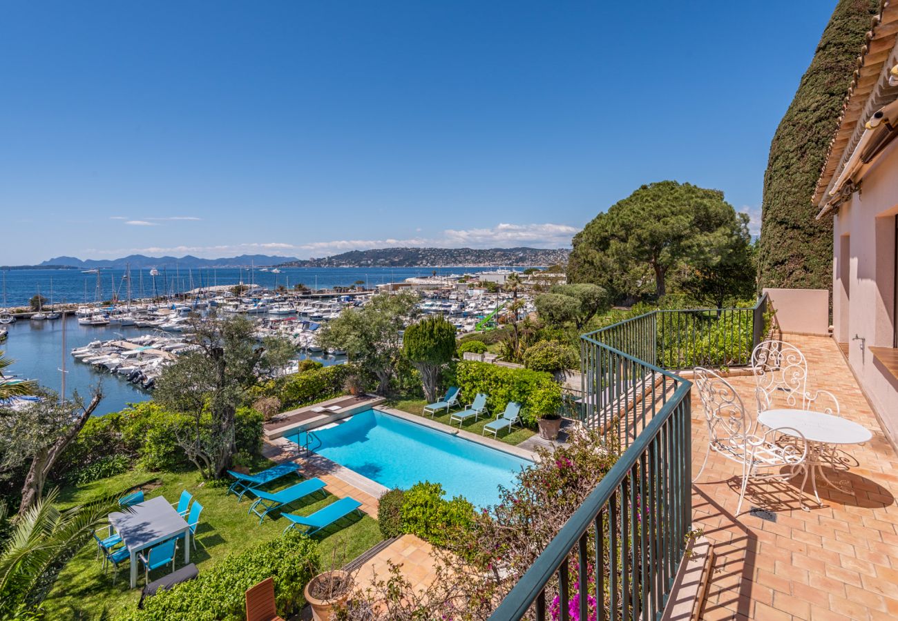 Villa à Antibes - VILLA BAGATELLE