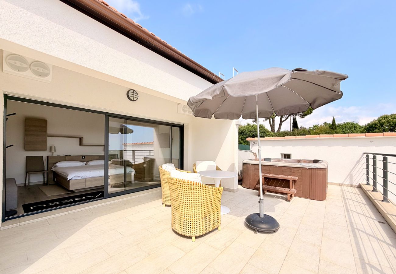Villa à Antibes - VILLA IBIZA