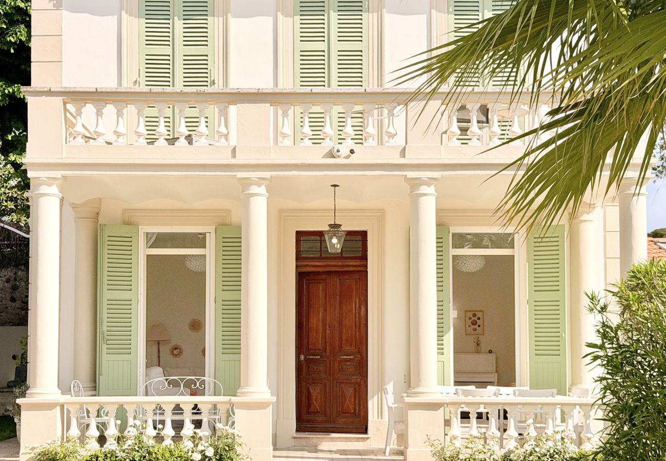 Villa à Antibes - VILLA CLAIR SOLEIL