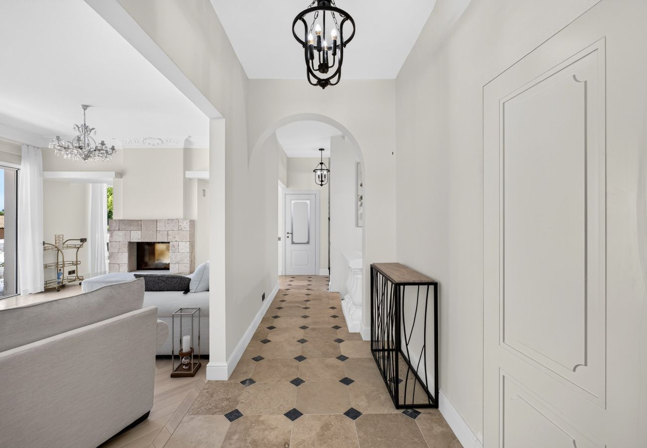 Villa à Antibes - VILLA FLORE