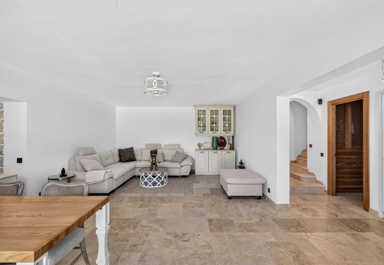 Villa à Antibes - VILLA FLORE
