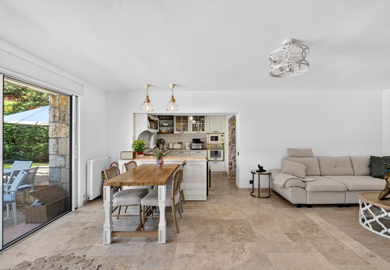 Villa à Antibes - VILLA FLORE