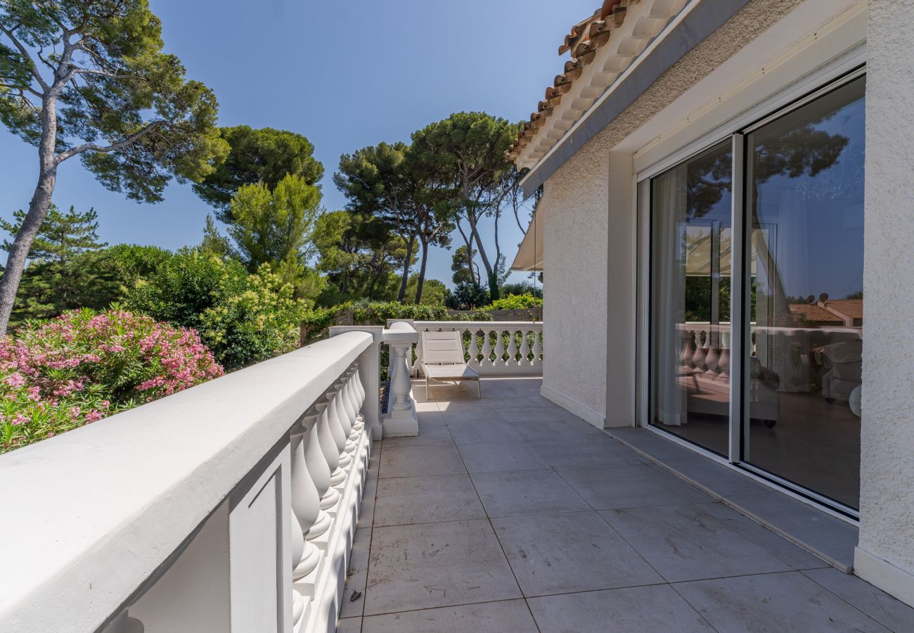 Villa à Antibes - VILLA FLORE